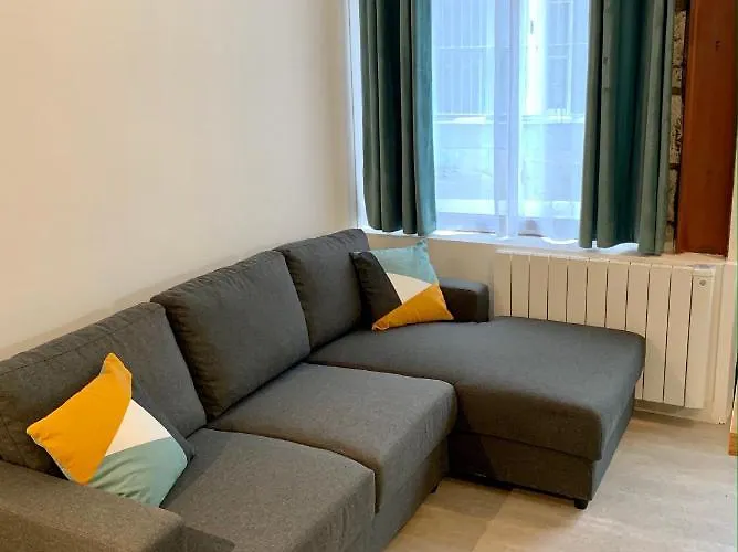 Centre -001 Apartment